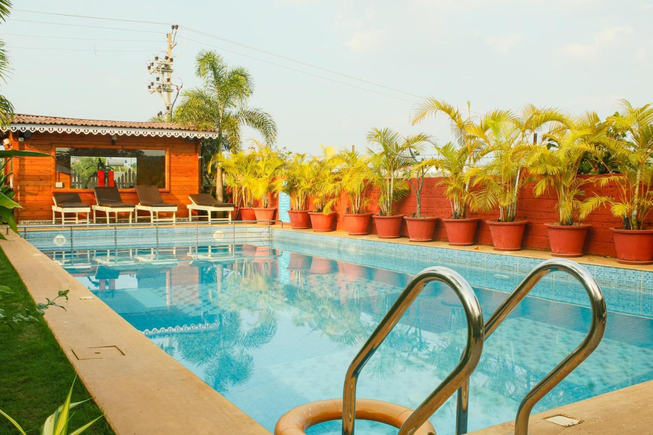 Grand Vatika Resort Arambol Exterior foto