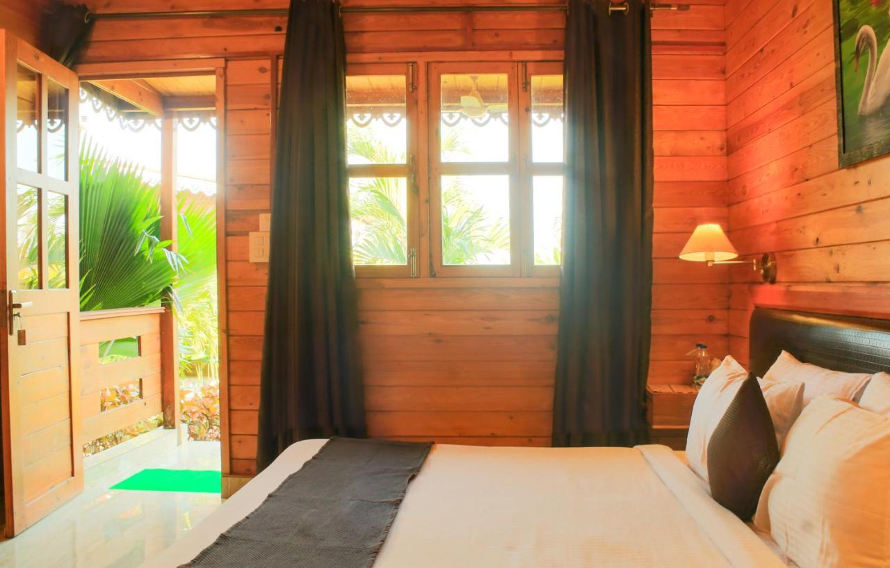 Grand Vatika Resort Arambol Exterior foto