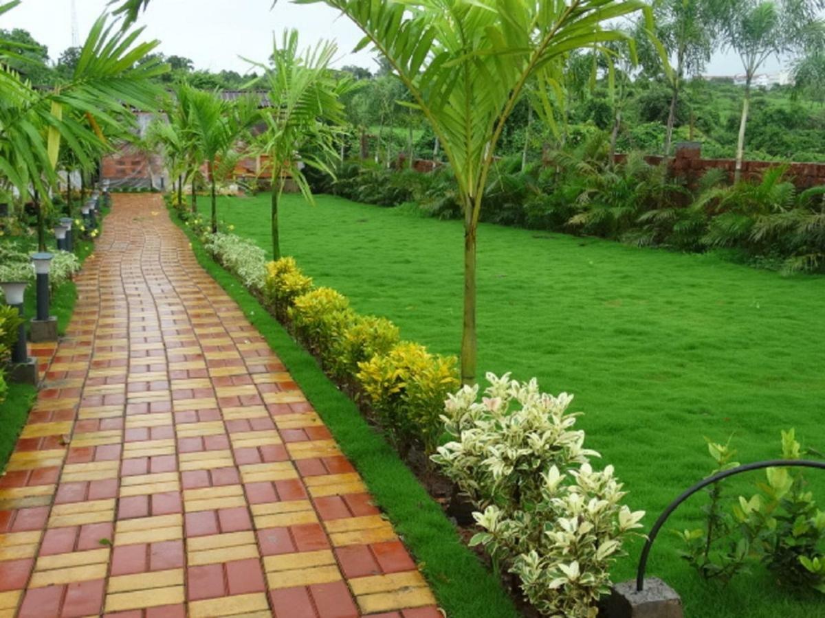 Grand Vatika Resort Arambol Exterior foto