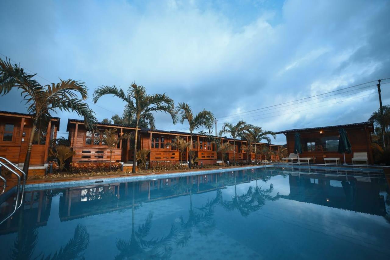 Grand Vatika Resort Arambol Exterior foto