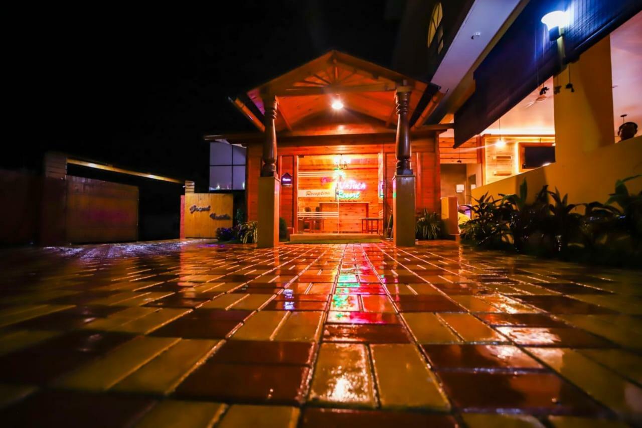 Grand Vatika Resort Arambol Exterior foto