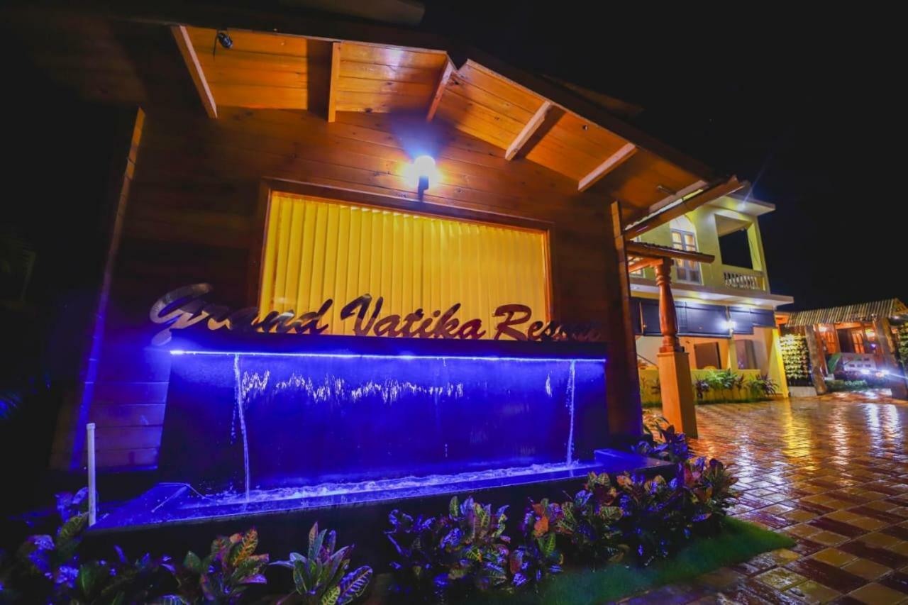 Grand Vatika Resort Arambol Exterior foto